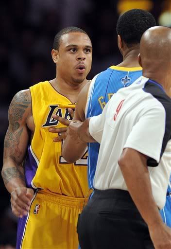 shannon brown was snapped blocking on his opponents