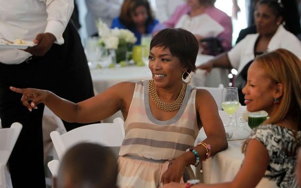 angela bassett arms. Hey Angela!