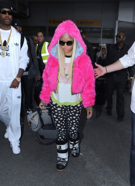 nicki minaj fendi moon boots