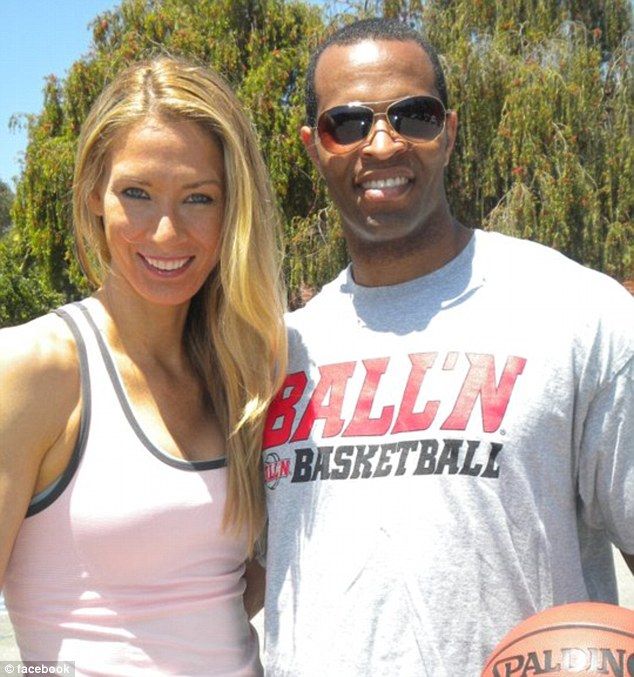  photo jason-collins-and-carolyn-moos.jpg