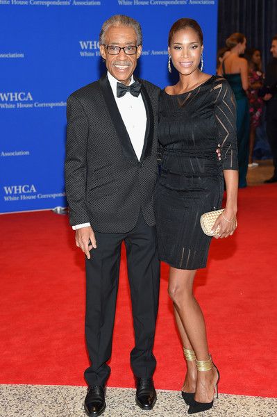 photo 101stAnnualWhiteHouseCorrespondentsAssociationcNZEie_PgeCl.jpg