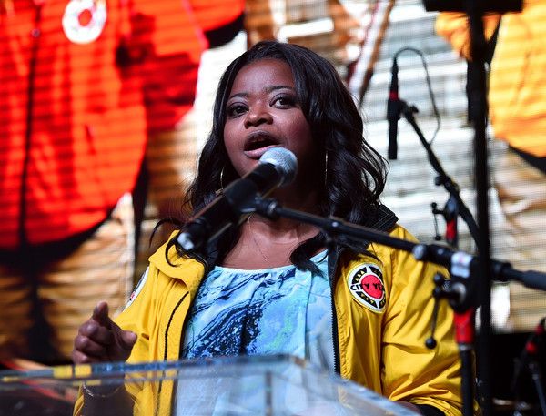  photo OctaviaSpencerCityYearLosAngelesSpring3Qp6L_oeWgXl.jpg