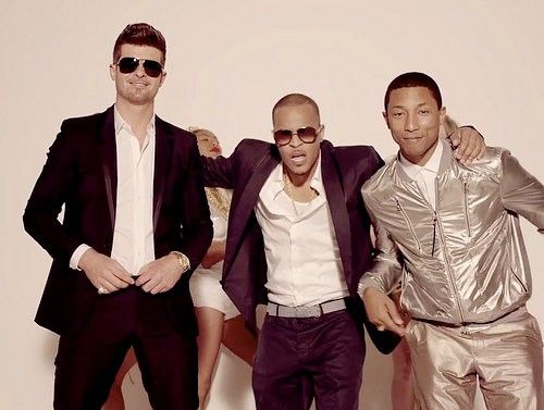  photo premiere-robin-thicke-s-blurred-lines-ft-ti-and-pharrell-williams.jpg