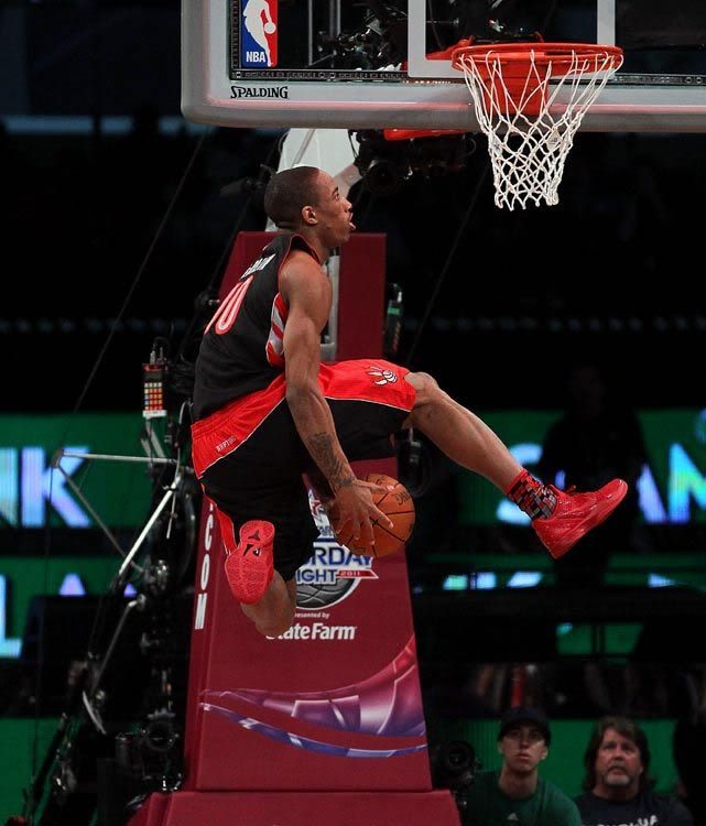 demar derozan of the toronto raptors made a classic dunk