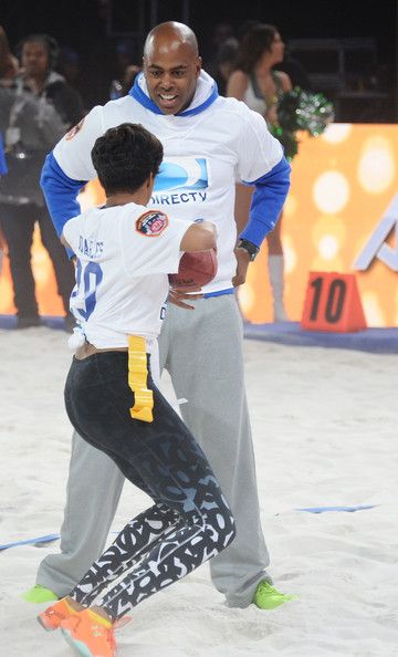  photo DirecTVCelebrityBeachBowlGamePvLYEZSno3ll.jpg