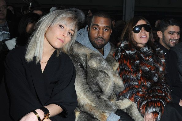  photo KanyeWestGivenchyFrontRowParisFashionohWBWVKKykol.jpg