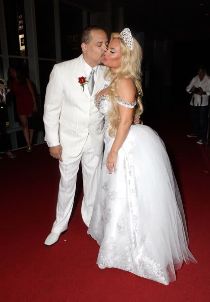Ice T and Coco Austin renew their wedding vows and Snoop 