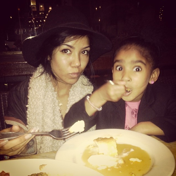  photo Jhene-Aiko-daughter.png