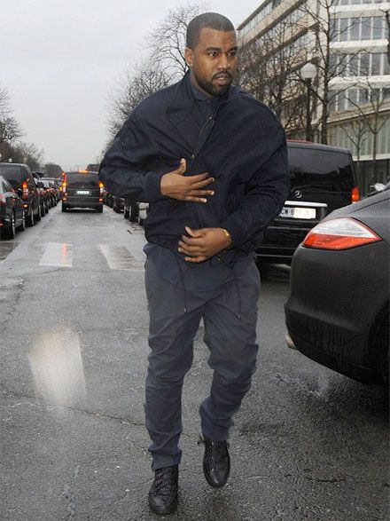  photo Kanye-MTVnom.jpg