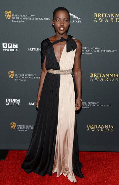  photo LupitaNyongo2013BAFTALAJaguarBritanniaNoBBgwifu8bl.jpg