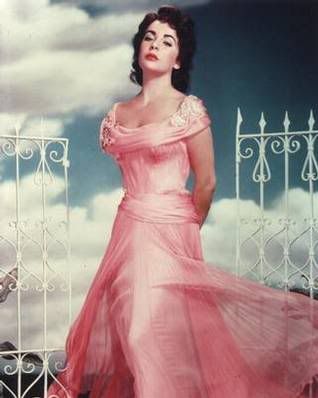 Elizabeth-Taylor-Photograph-C100523.jpg