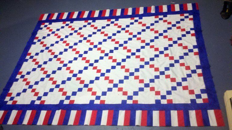 Just needs to be quilted and bound and it'll be picnic time. photo photobucket-14757-1381187668842_zpsaec89864.jpg