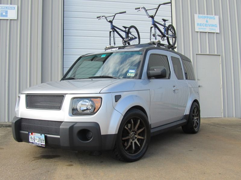 Modified Yakima Basketcase w/ Copperhead bike mounts Honda Element