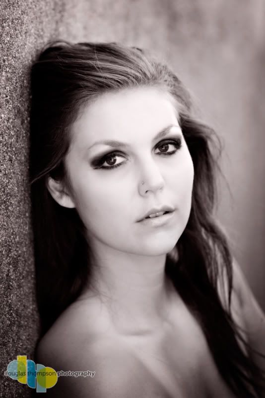 http://i64.photobucket.com/albums/h173/princessjc22/Jules02-0246.jpg