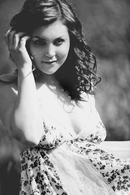 http://i64.photobucket.com/albums/h173/princessjc22/ed3_zpseaaae6a1.jpg