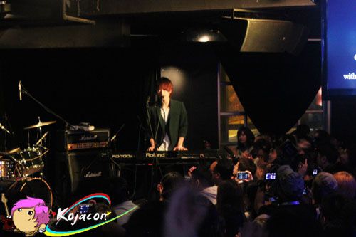  photo yuji.jpg