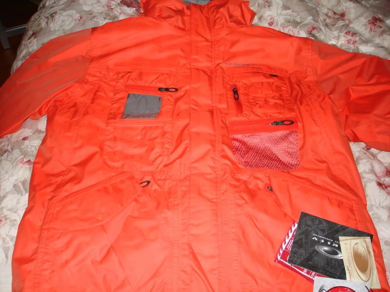 jacket004.jpg