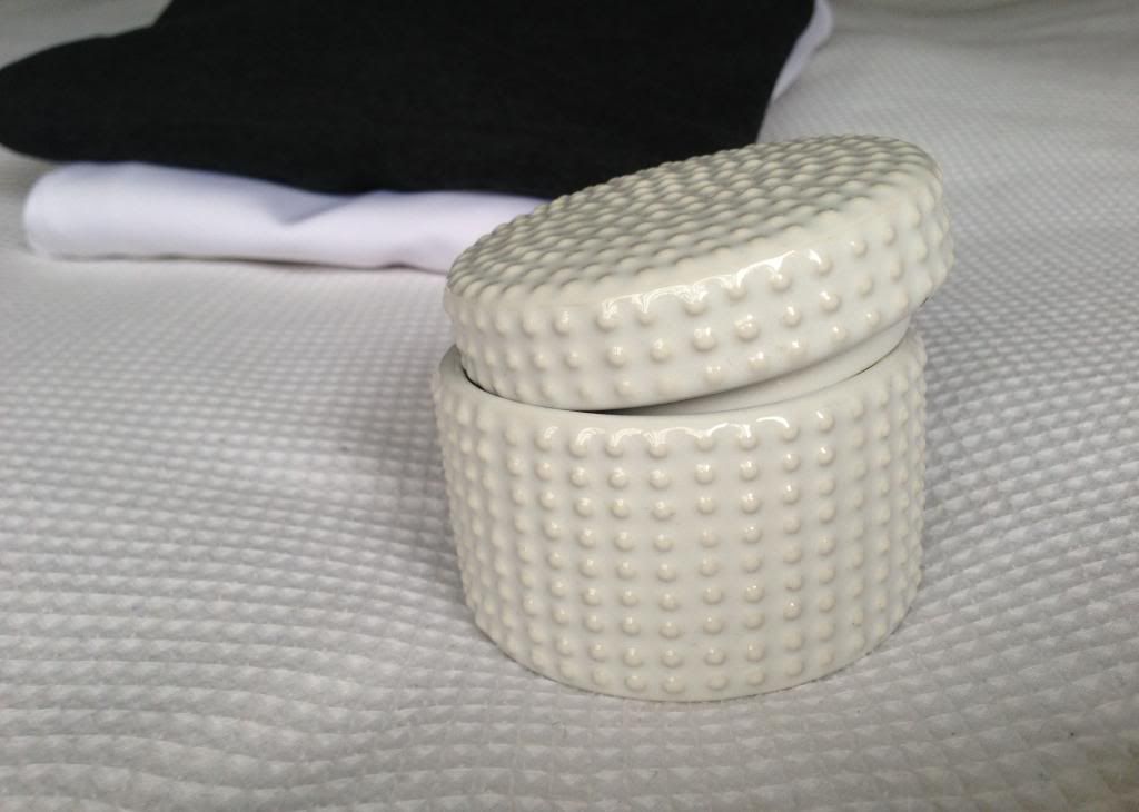  photo HMJarOpen_zps4dc54718.jpg