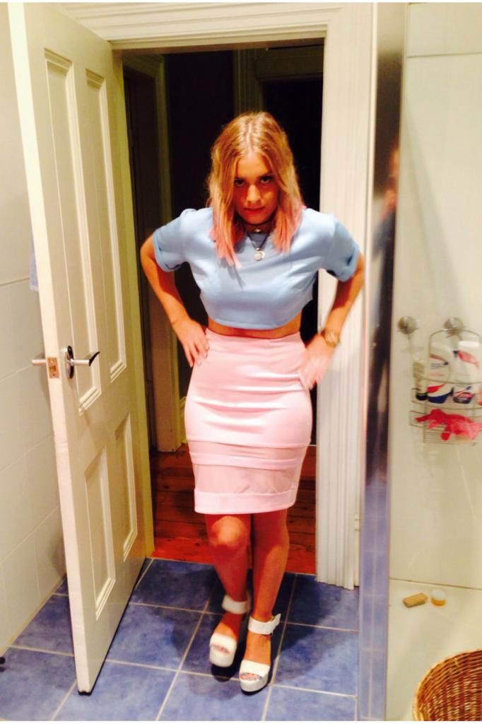  photo PinkHairSaturday4_zpsc4a974aa.jpg