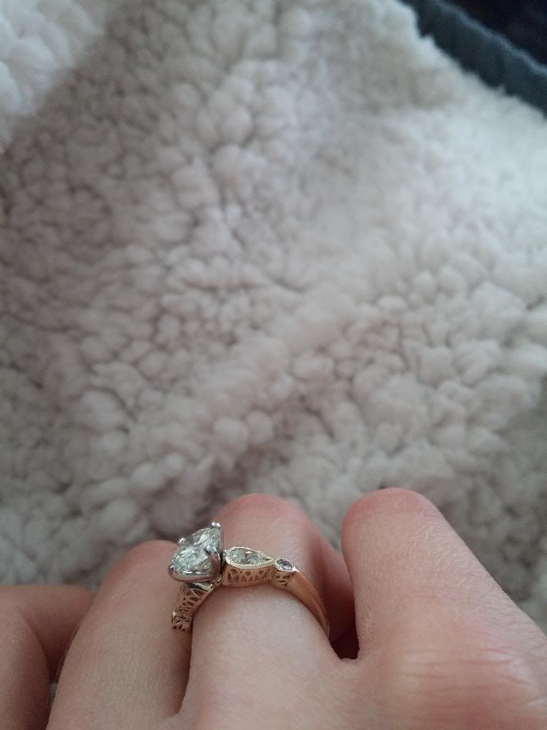 Sparkly eye candy found at thefacetlounge.com!