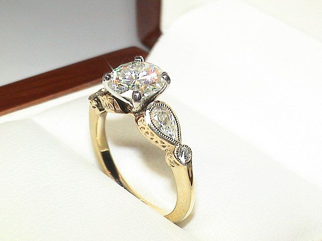 Sparkly eye candy found at thefacetlounge.com!