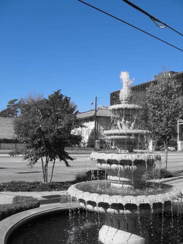 midtown fountain