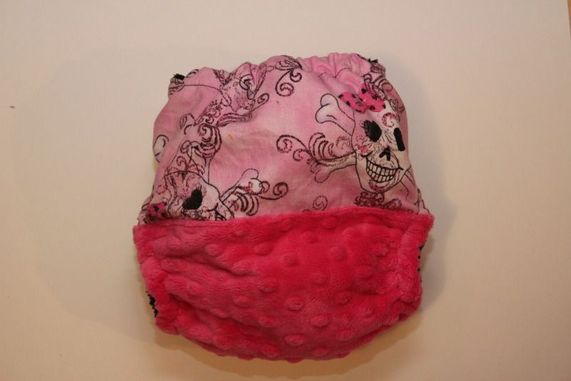 Skulls with Bows 1/2 & 1/2 OS Pocket
