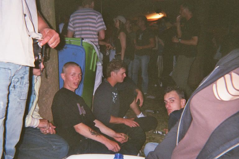 [img width=679 height=453]http://i64.photobucket.com/albums/h192/xjustxmexx/Ground%20zero/132df3f6.jpg[/img]