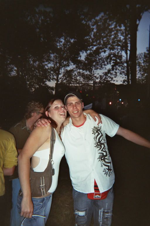 [img width=453 height=679]http://i64.photobucket.com/albums/h192/xjustxmexx/Ground%20zero/7e5d3953.jpg[/img]