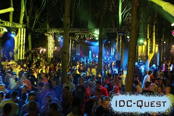 [img width=600 height=399]http://i64.photobucket.com/albums/h192/xjustxmexx/Ground%20zero/GroundzeroTUNG058.jpg[/img]