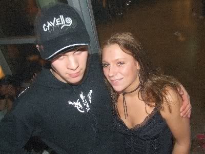 [img width=400 height=300]http://i64.photobucket.com/albums/h192/xjustxmexx/pandemonium/shannaenbart.jpg[/img]