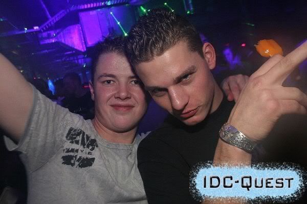 [img width=600 height=400]http://i64.photobucket.com/albums/h192/xjustxmexx/pandemonium/timenrory.jpg[/img]