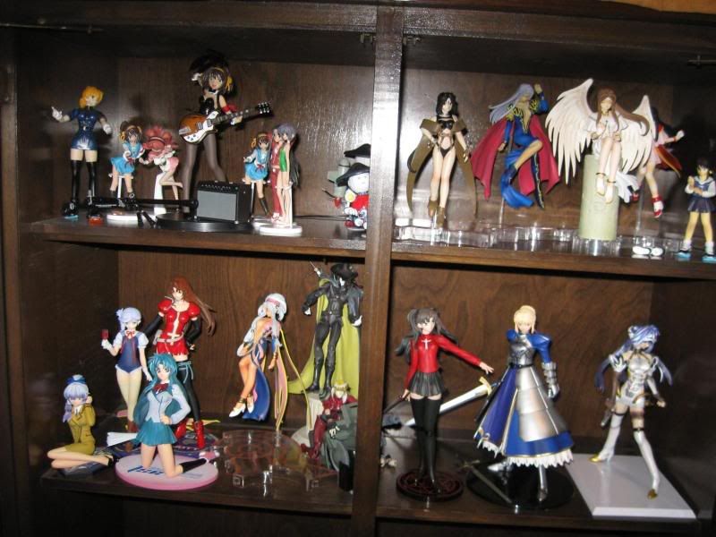 Forum Image: http://i64.photobucket.com/albums/h200/Khilandros/Figures/anime_figures1.jpg