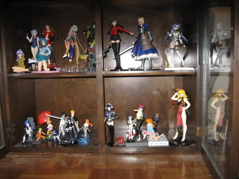Forum Image: http://i64.photobucket.com/albums/h200/Khilandros/Figures/anime_figures2.jpg