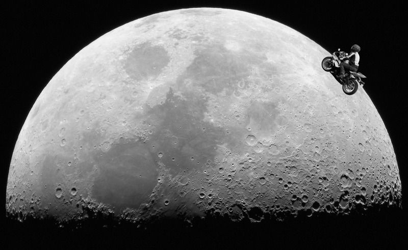 moon-1_zpsq04bipgv.jpg