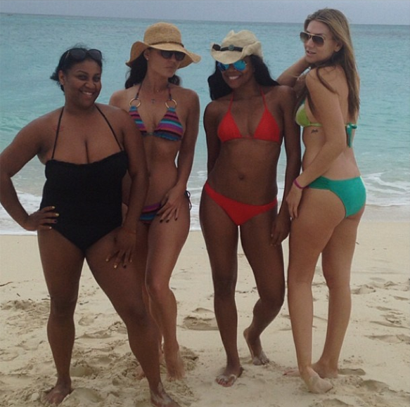 Newly Engaged Gabrielle Union Goes On Girls' Getaway To Bimini With Es...