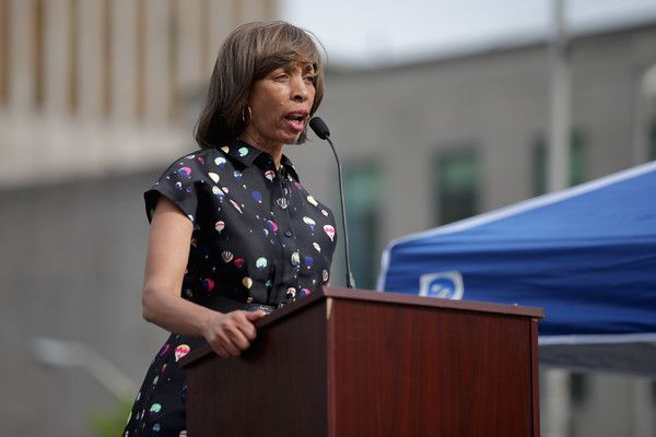  photo baltimoremayor1.jpg