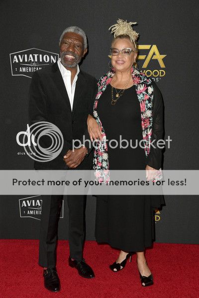  photo 23rdAnnualHollywoodFilmAwardsArrivalsh_Qpj1Ph0Yzl.jpg