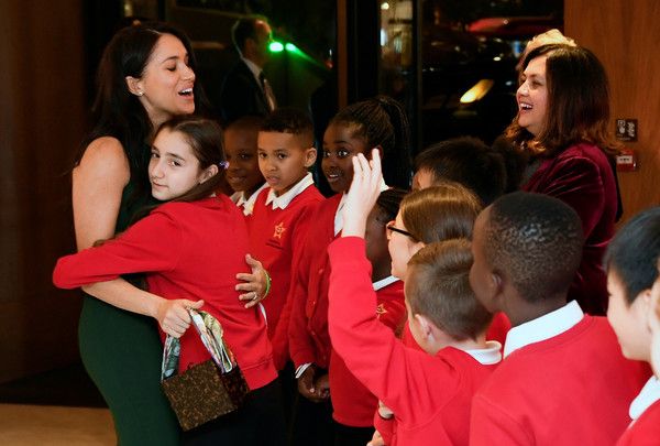  photo MeghanMarkleDukeDuchessSussexAttendWellChildgd7UAzID3Hyl.jpg