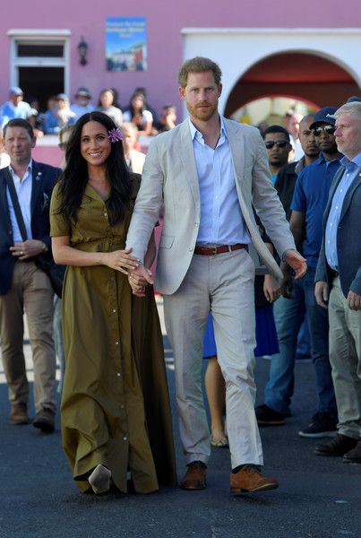  photo MeghanMarkleDukeDuchessSussexVisitSouth7YoFdAQCYdll.jpg